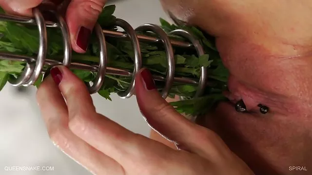 دعارة أي تسجيل كبيرة و جميلة مع سكس اجمل بنات عربيات كبير الثدي